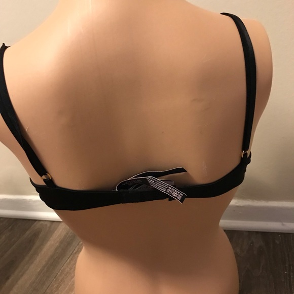 NWT VICTORIA SECRET 5 BRAS BRALETTES VS - Picture 5 of 7